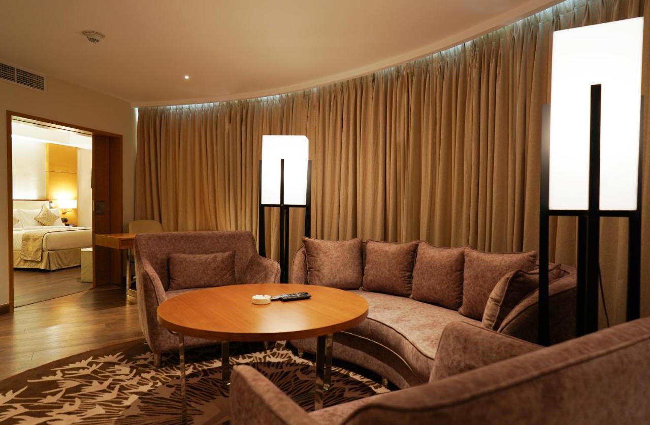 Gokulam Grand Trivandrum Thiruvananthapuram Екстериор снимка