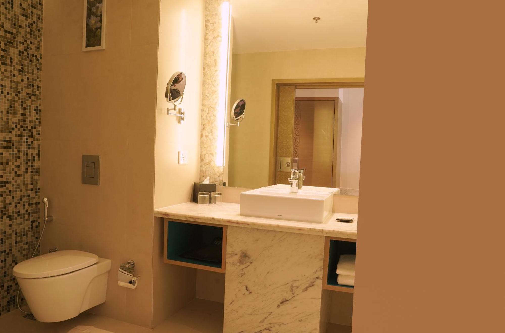 Gokulam Grand Trivandrum Thiruvananthapuram Екстериор снимка