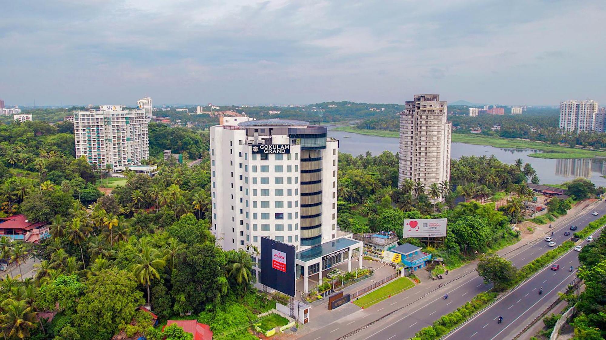 Gokulam Grand Trivandrum Thiruvananthapuram Екстериор снимка